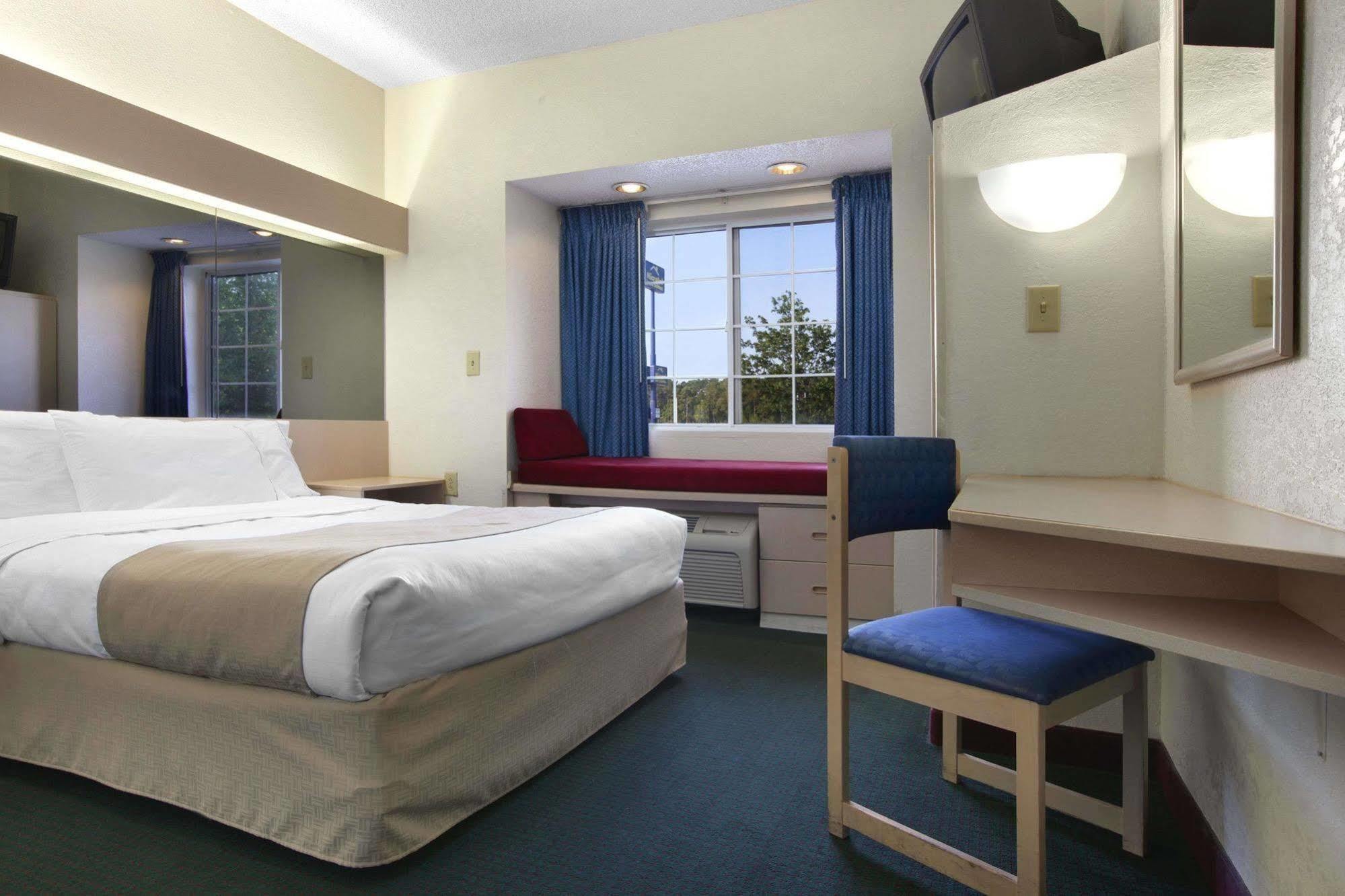 Microtel Inn & Suites By Wyndham Florence Zewnętrze zdjęcie
