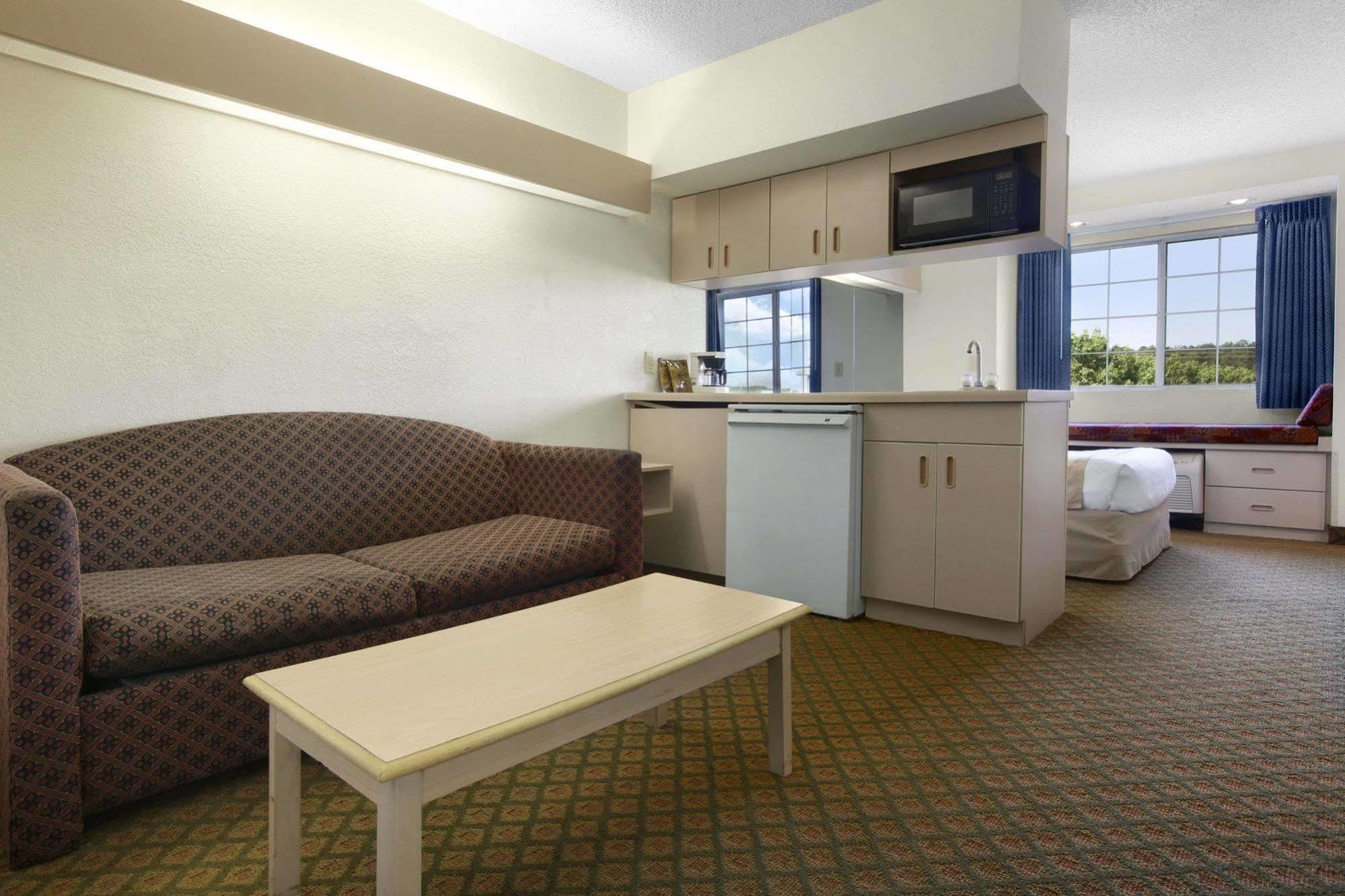 Microtel Inn & Suites By Wyndham Florence Zewnętrze zdjęcie